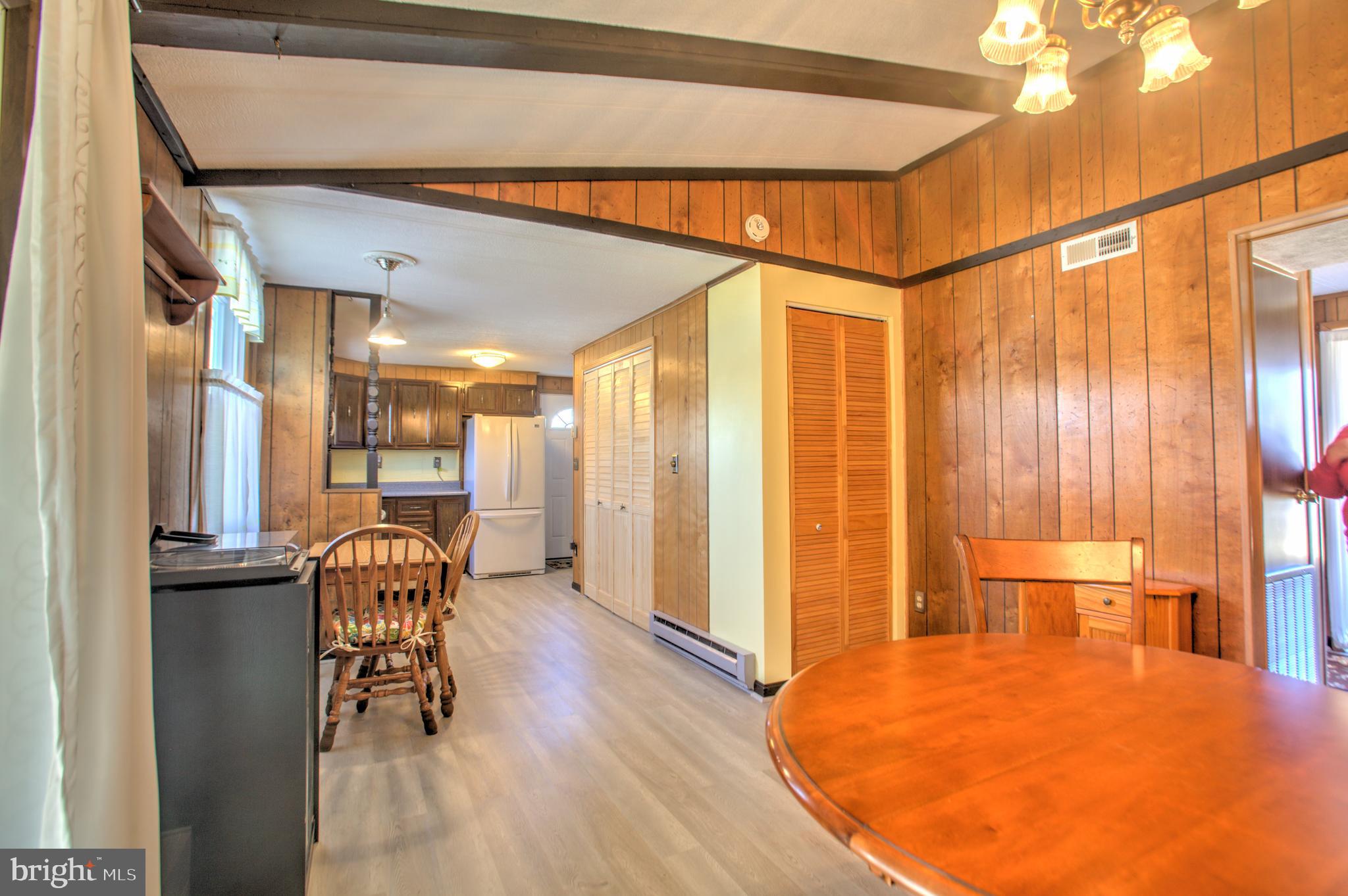 GERARD PLAZA - Residential