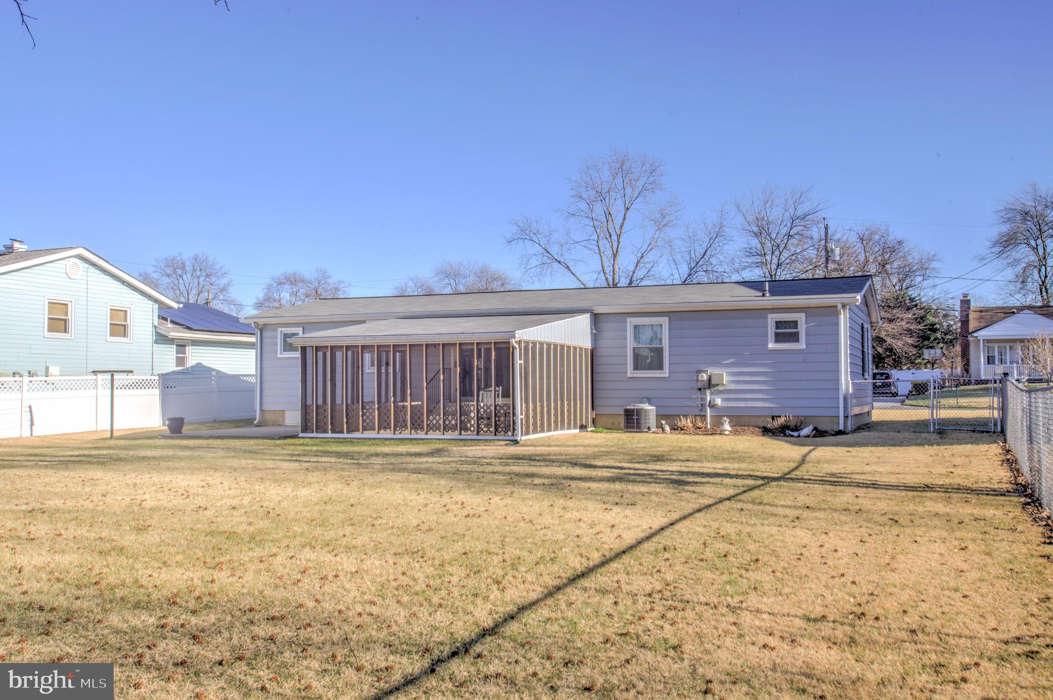 GERARD PLAZA - Residential