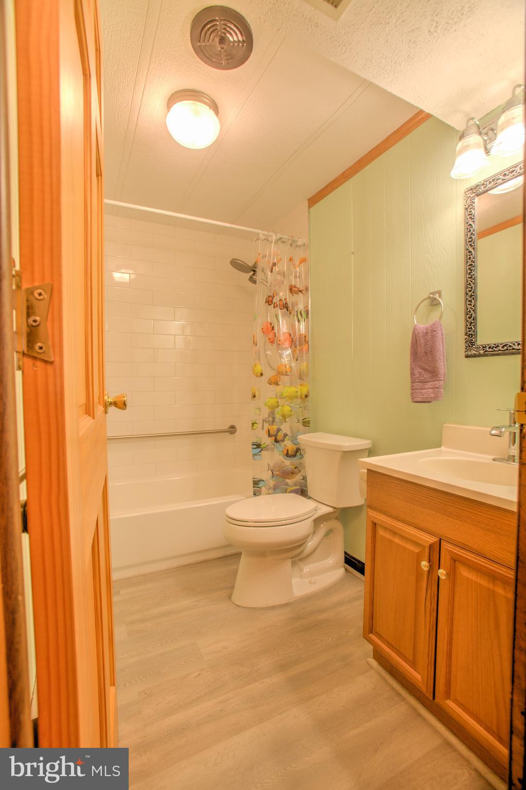 GERARD PLAZA - Residential