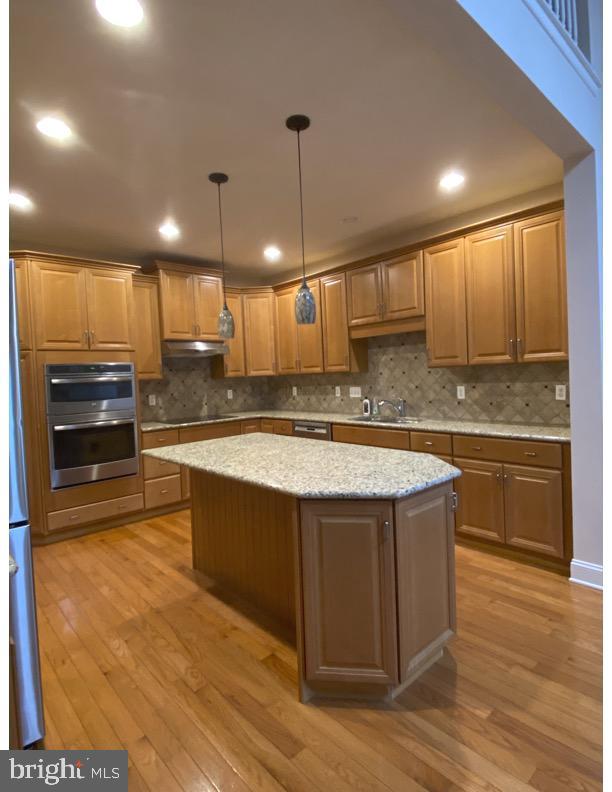 SPRINGER WOODS - Residential Lease