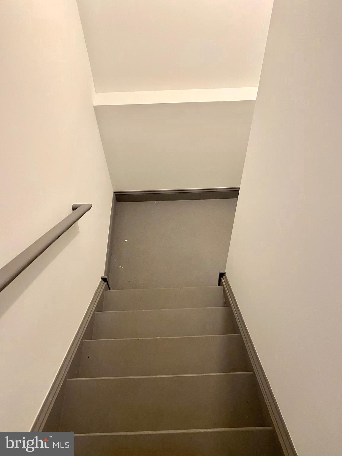 SPRINGER WOODS - Residential Lease