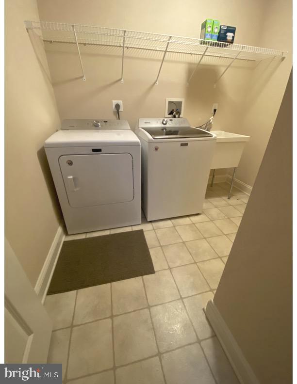 SPRINGER WOODS - Residential Lease