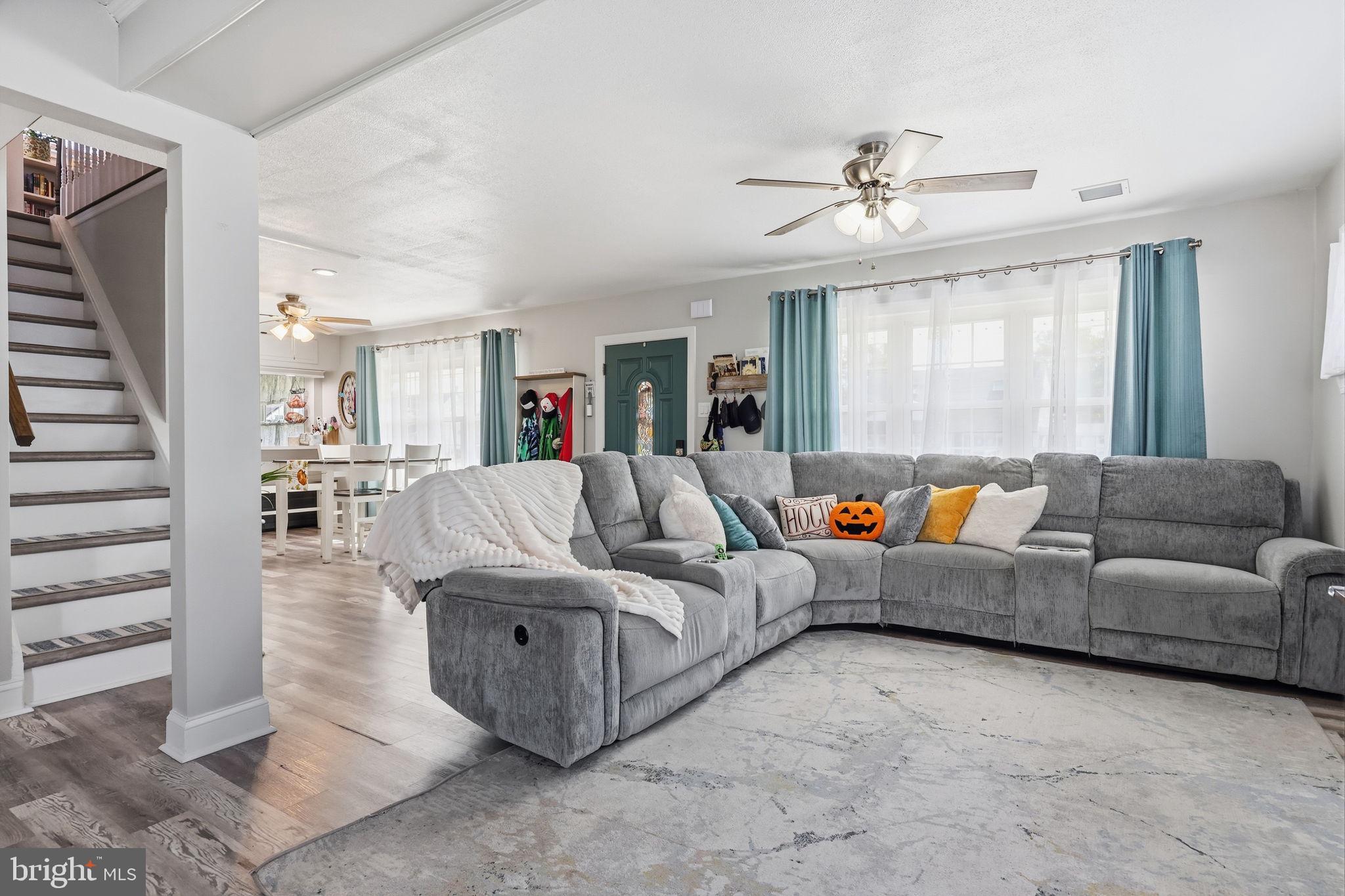 2808 NORCOM ROAD