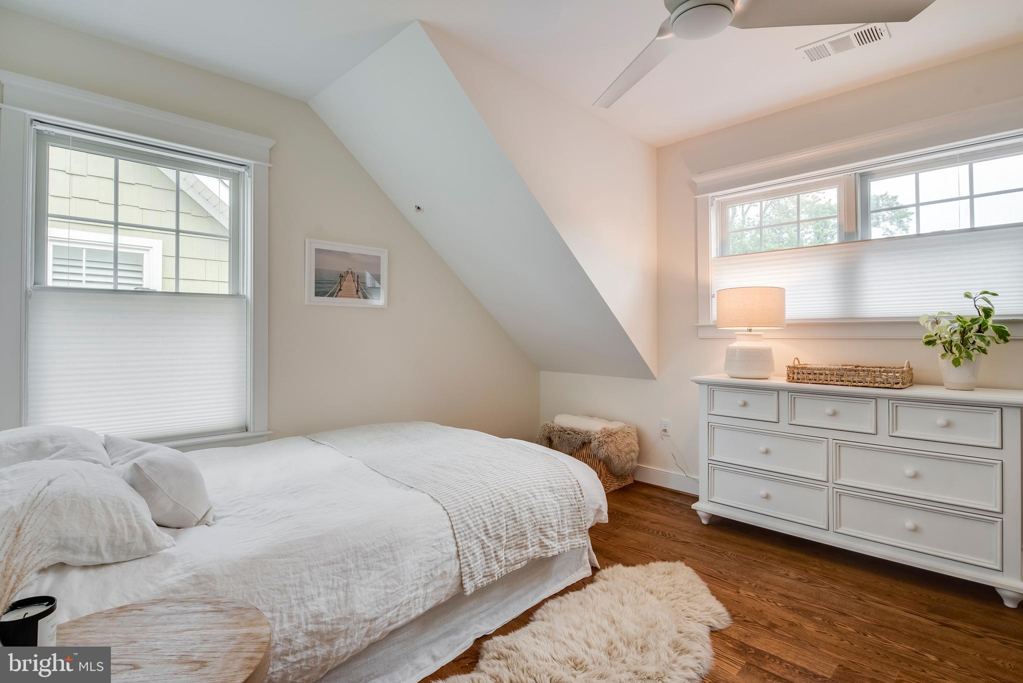 EASTPORT - Residential