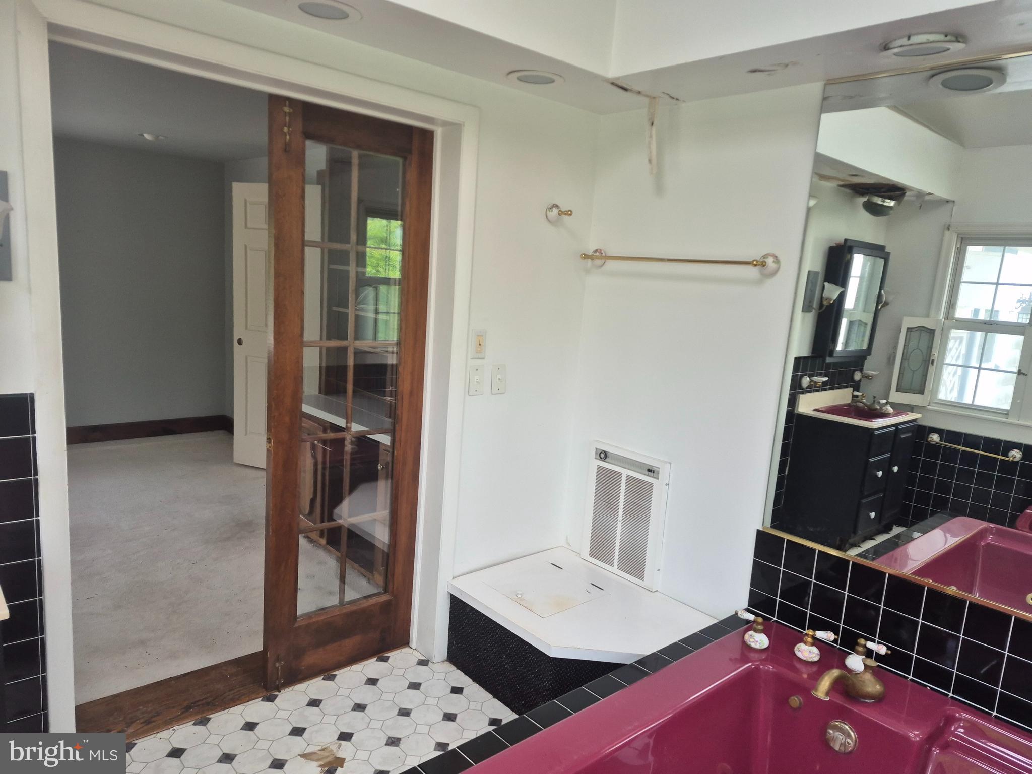 FAIRVIEW TWP - Residential