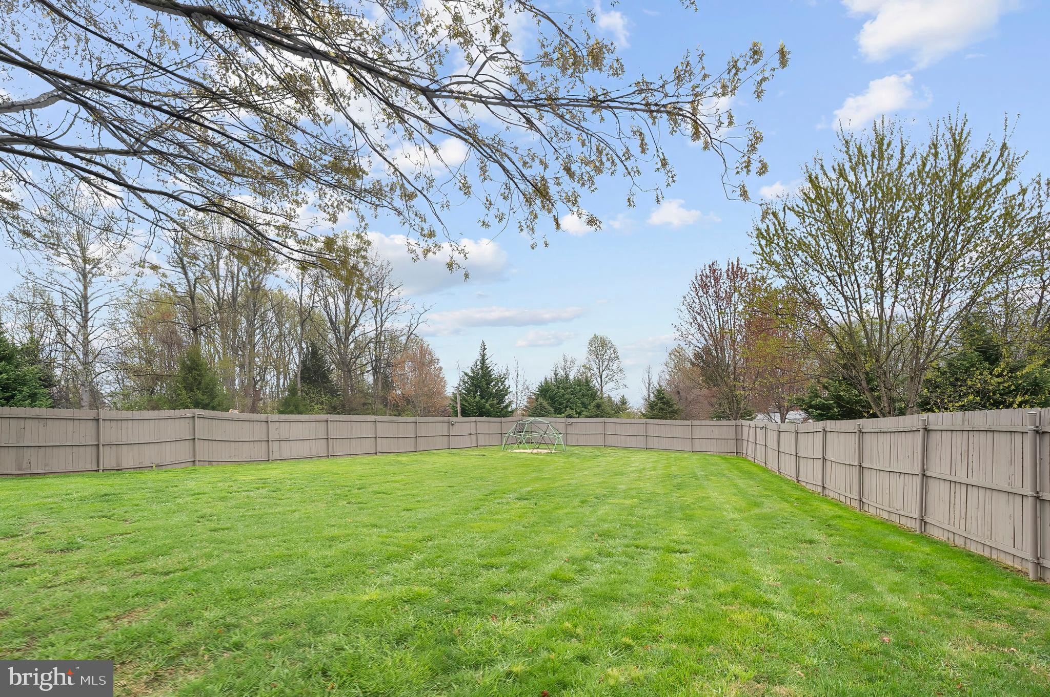 RISING SUN - Residential