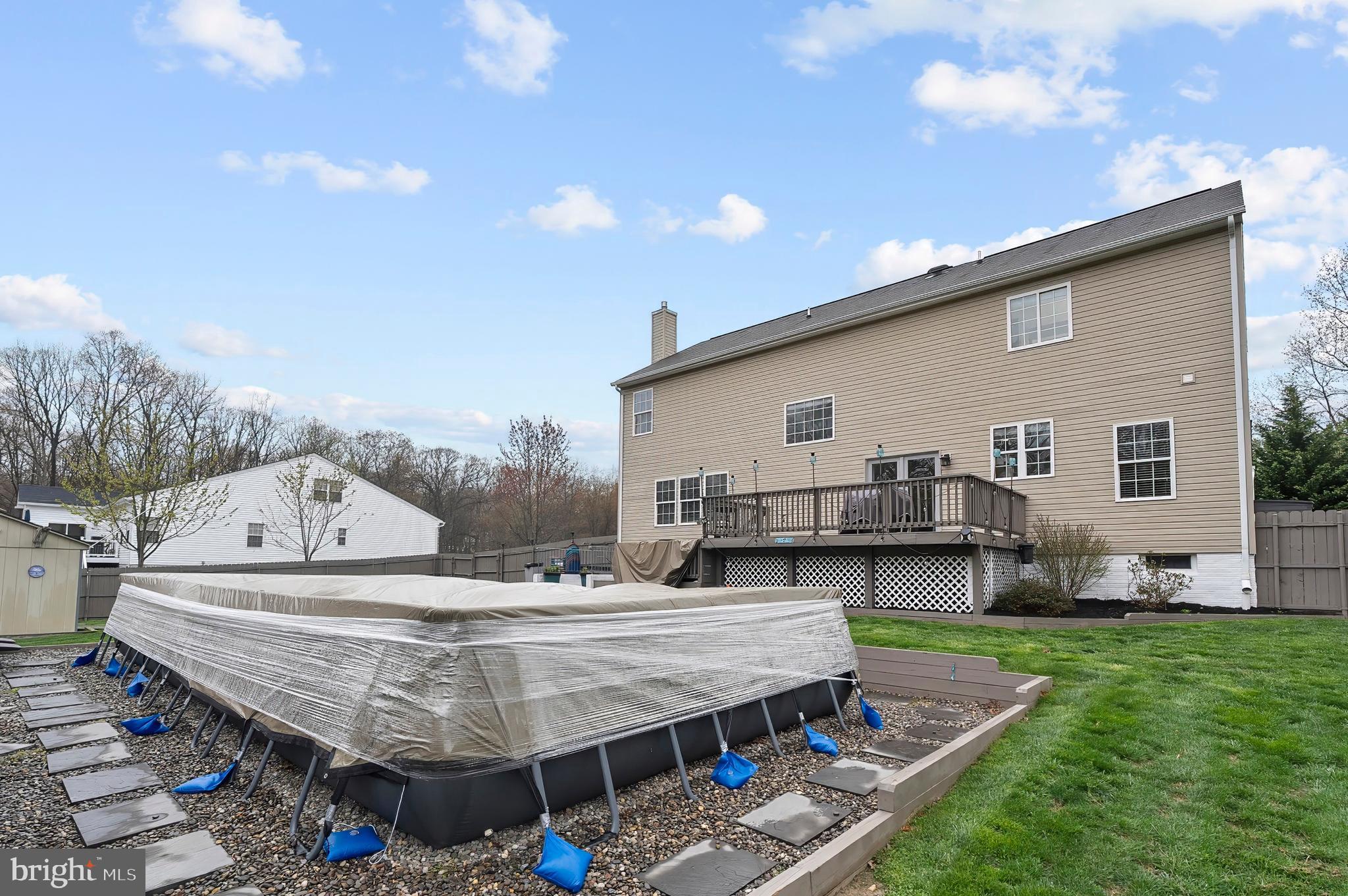 RISING SUN - Residential