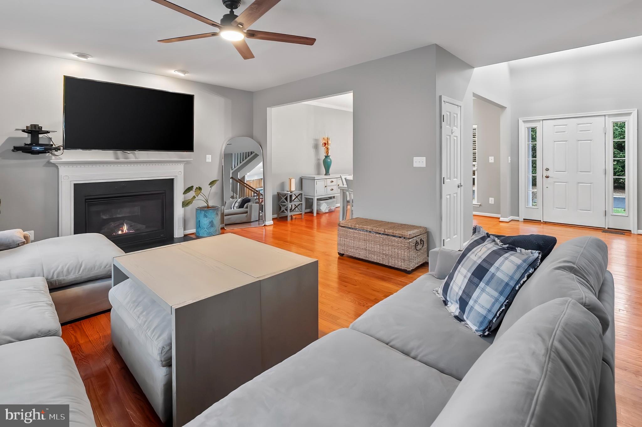 RISING SUN - Residential