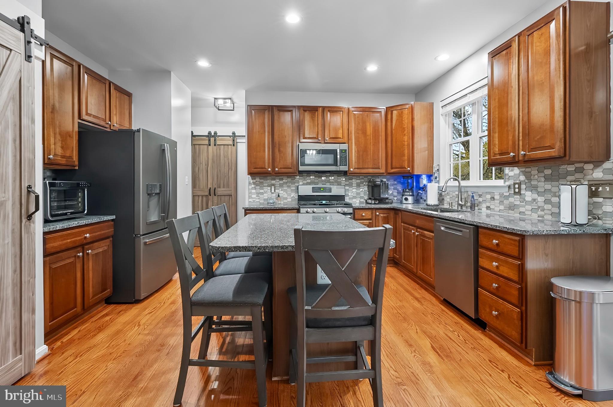 RISING SUN - Residential