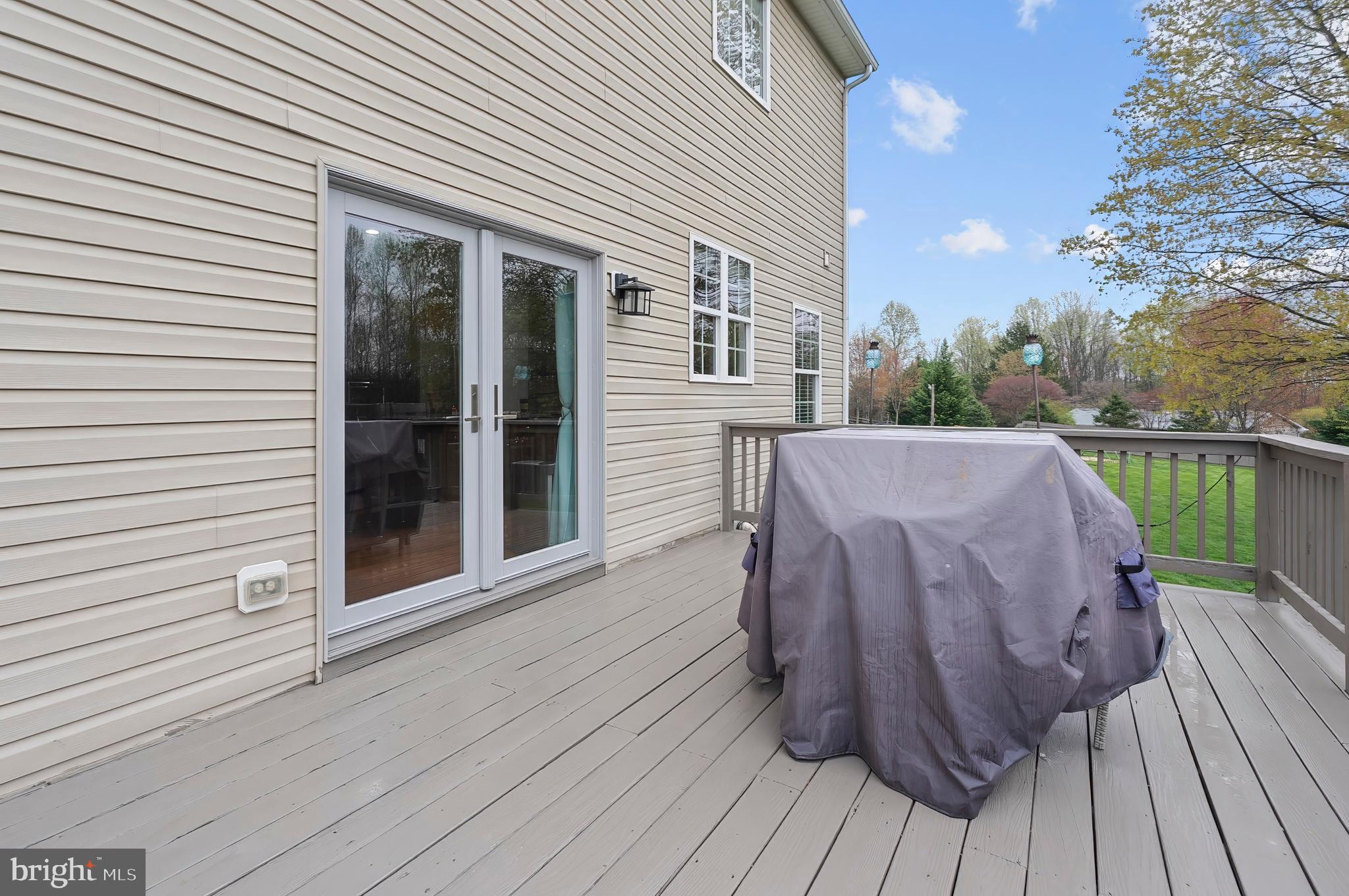 RISING SUN - Residential