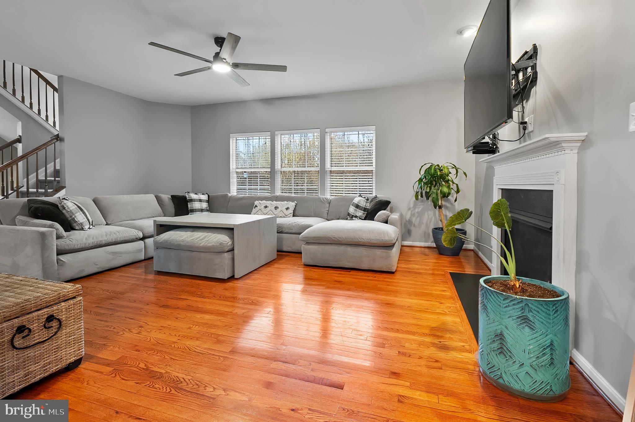 RISING SUN - Residential