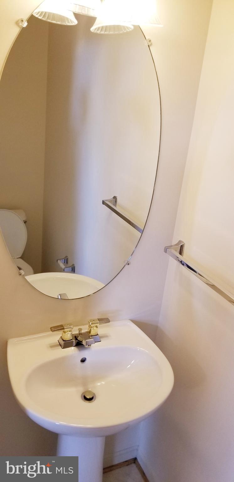 464 WINDING ROSE DRIVE