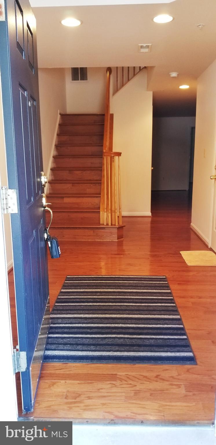 464 WINDING ROSE DRIVE