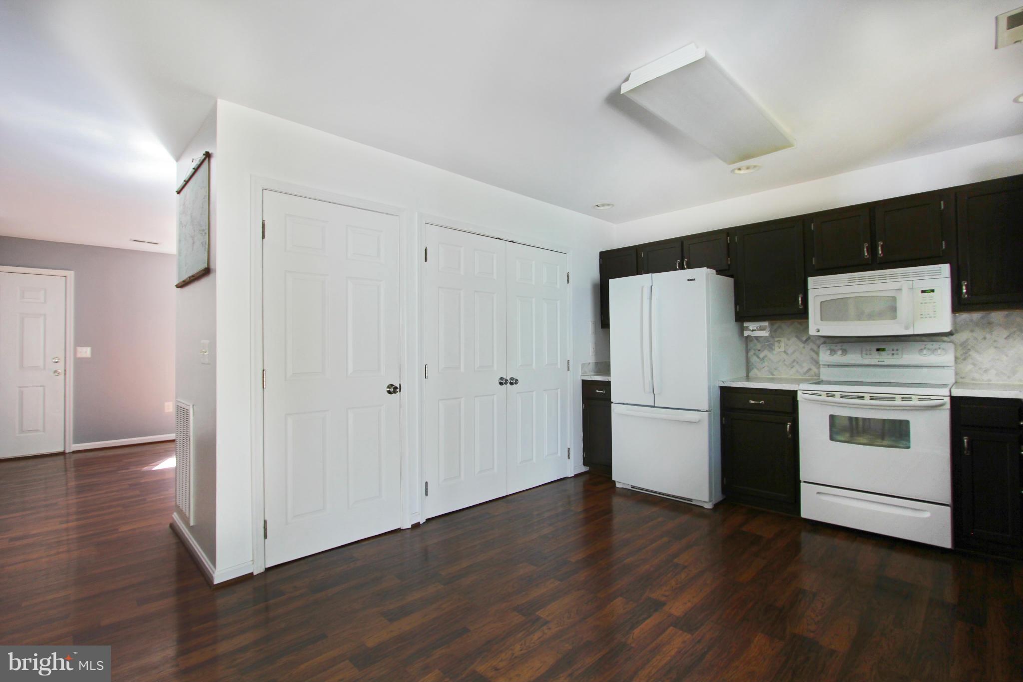 PINEY POINT SHORES - Residential