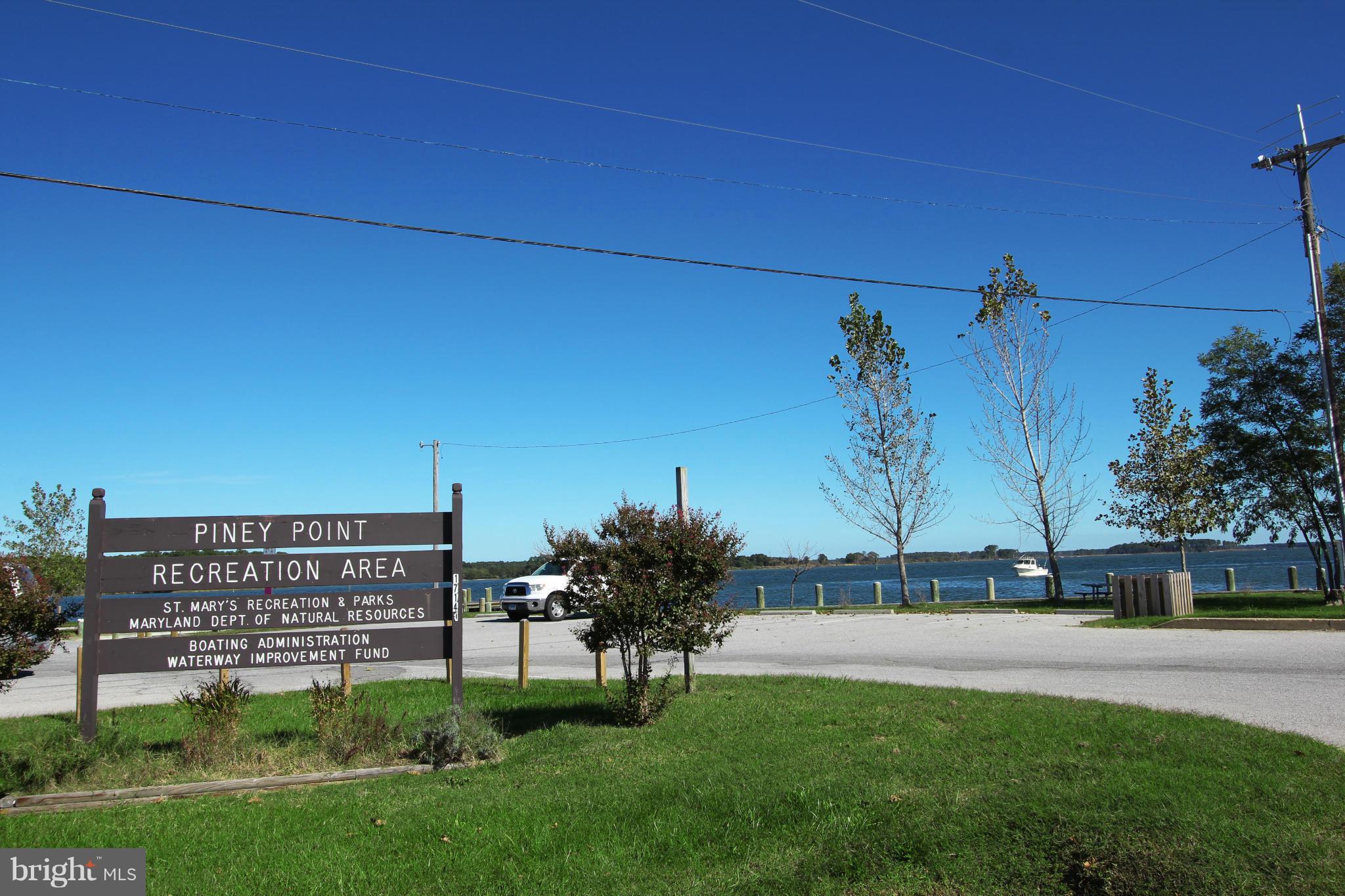 PINEY POINT SHORES - Residential