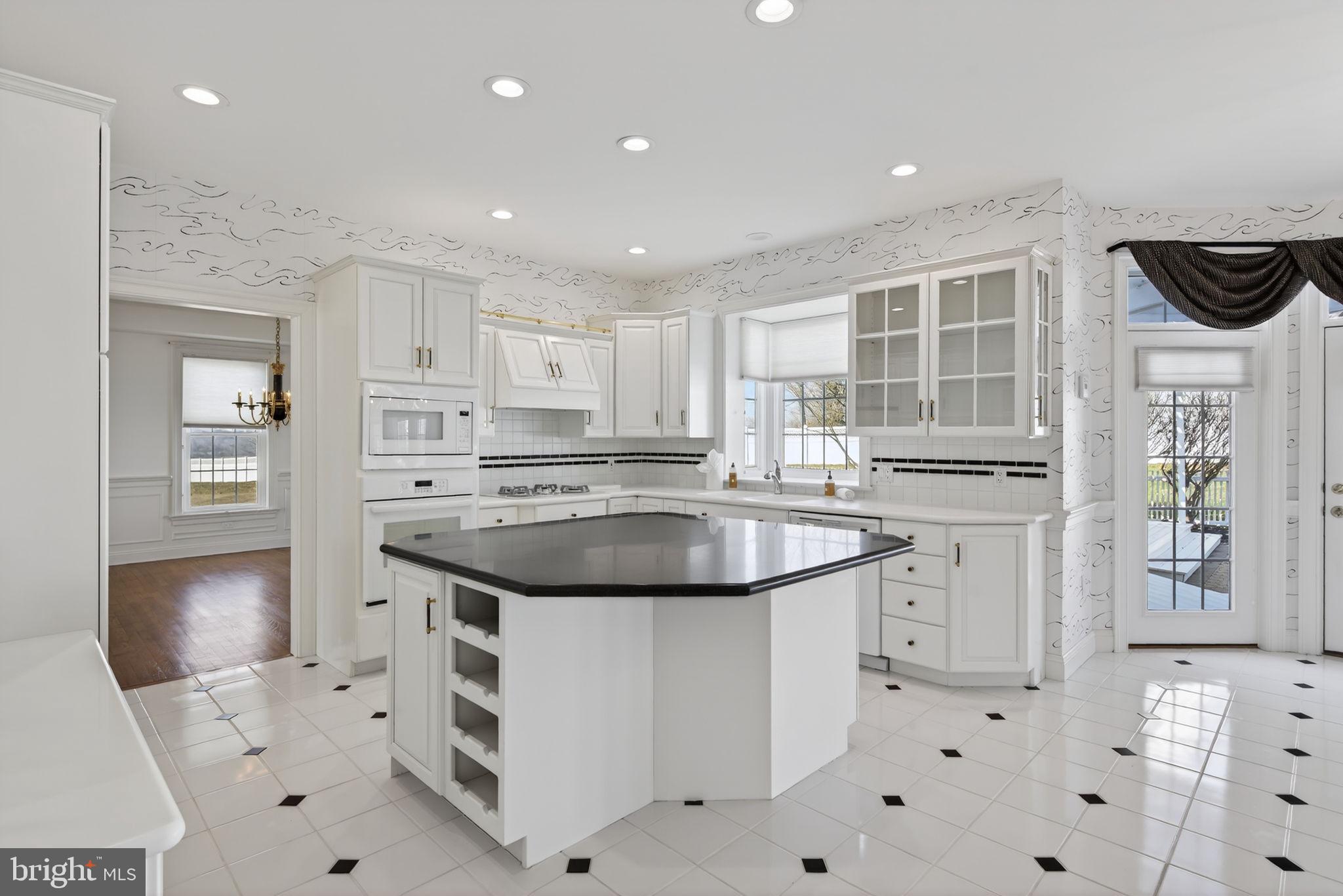 OAK LANE - Residential