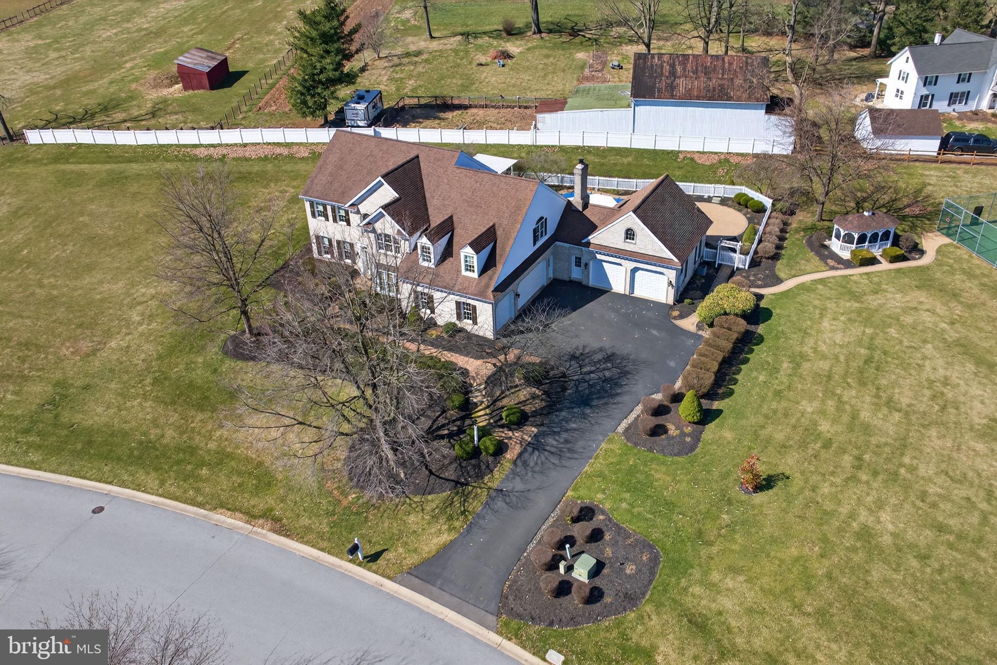 OAK LANE - Residential