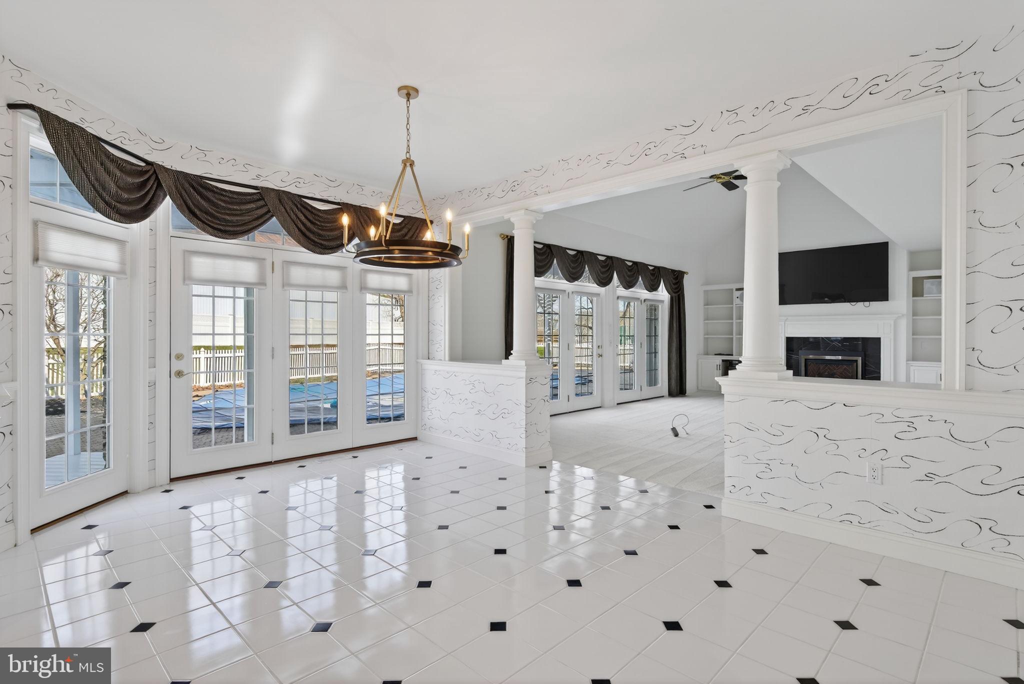 OAK LANE - Residential