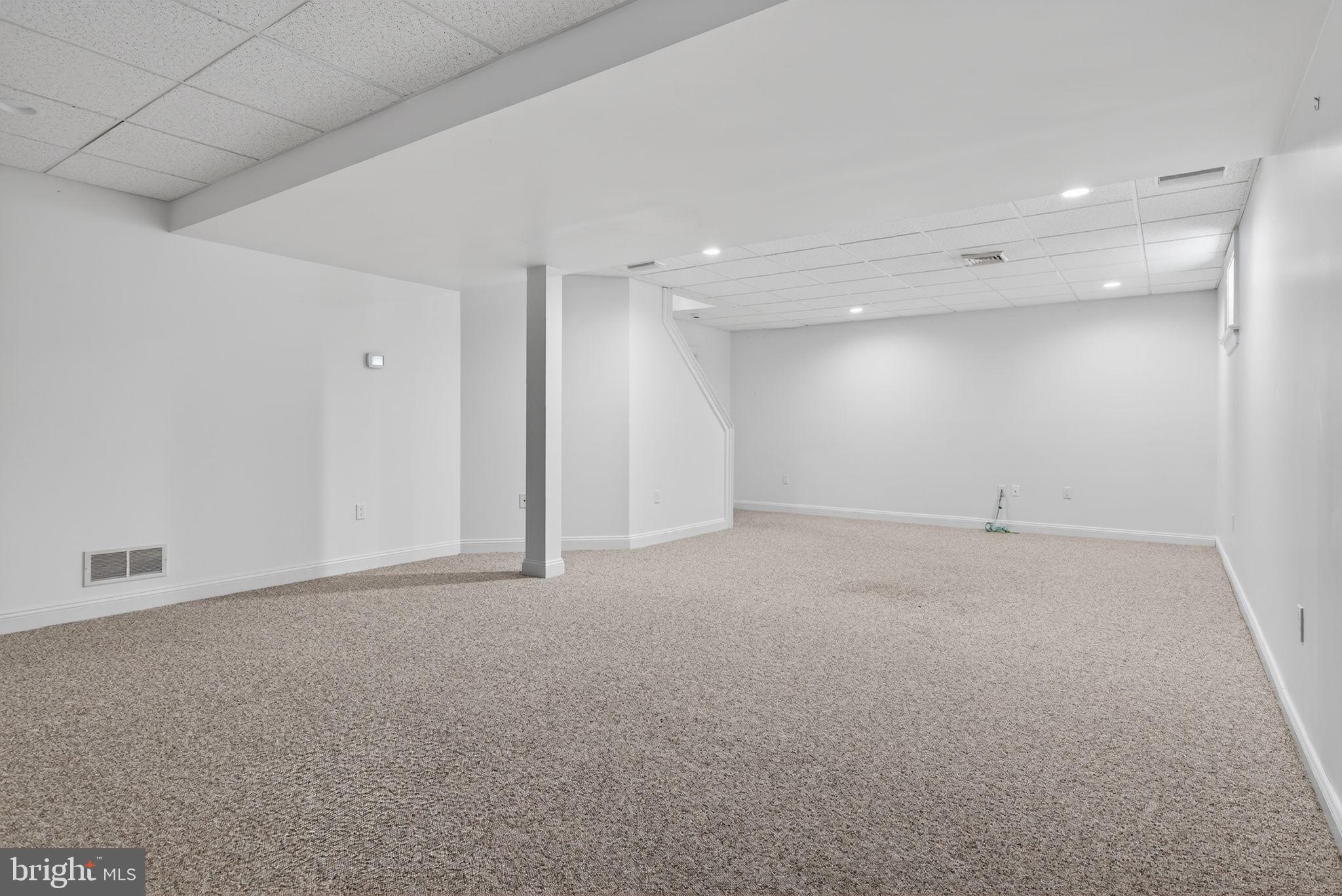 OAK LANE - Residential