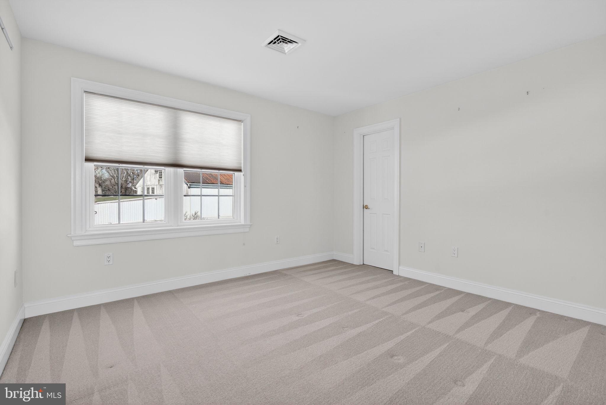 OAK LANE - Residential