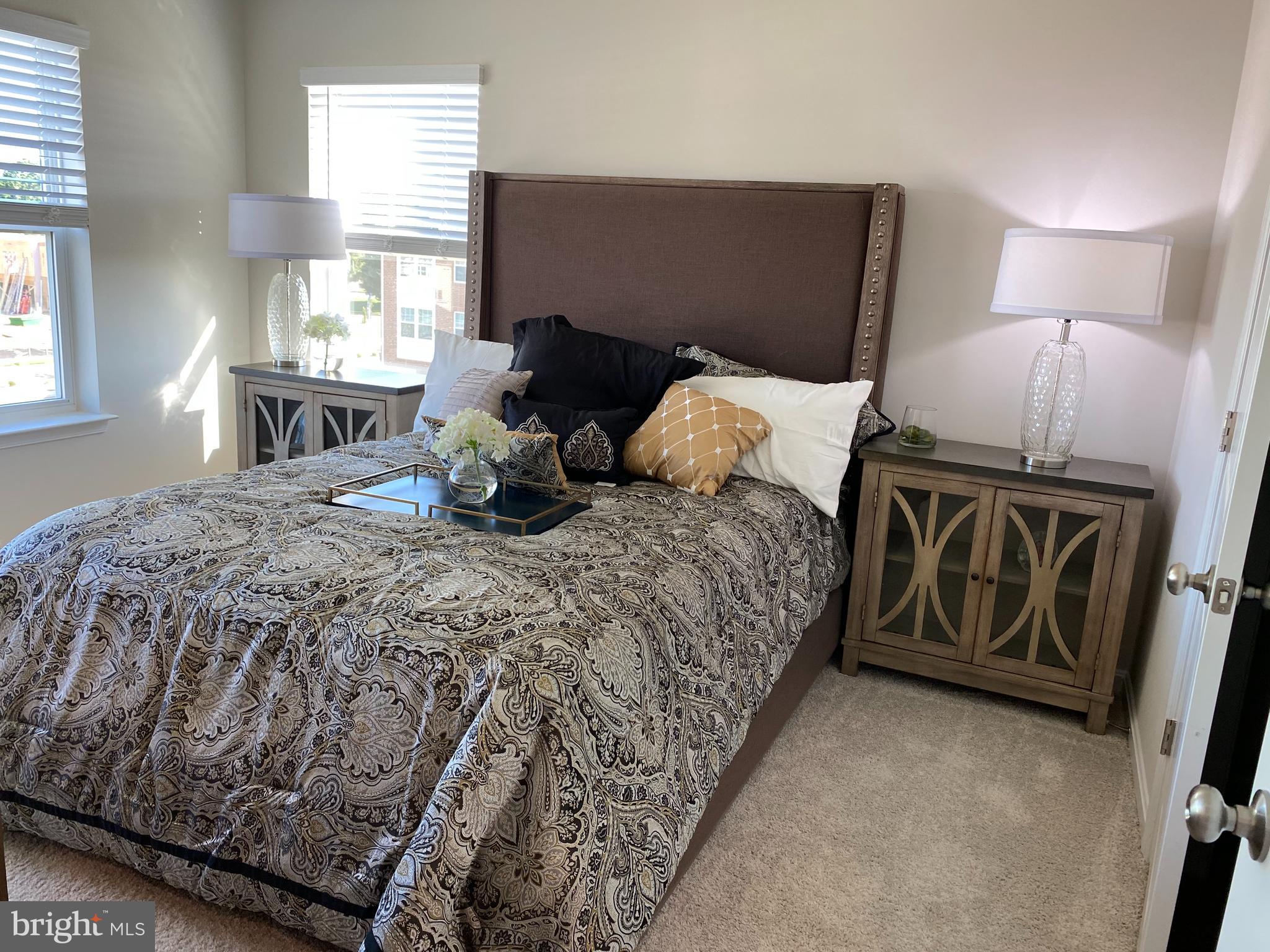 WOODMORE OVERLOOK - Residential