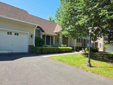 Homes For Sale - 47 Hedge Row Road<br/> PRINCETON, NJ 08540