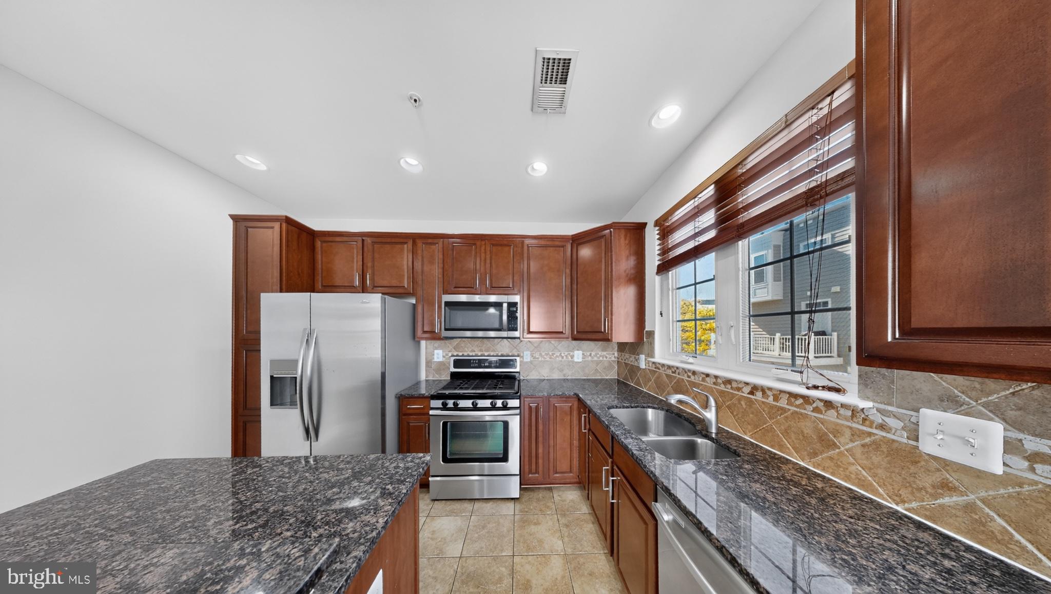 2148 LITTLE SORREL WAY