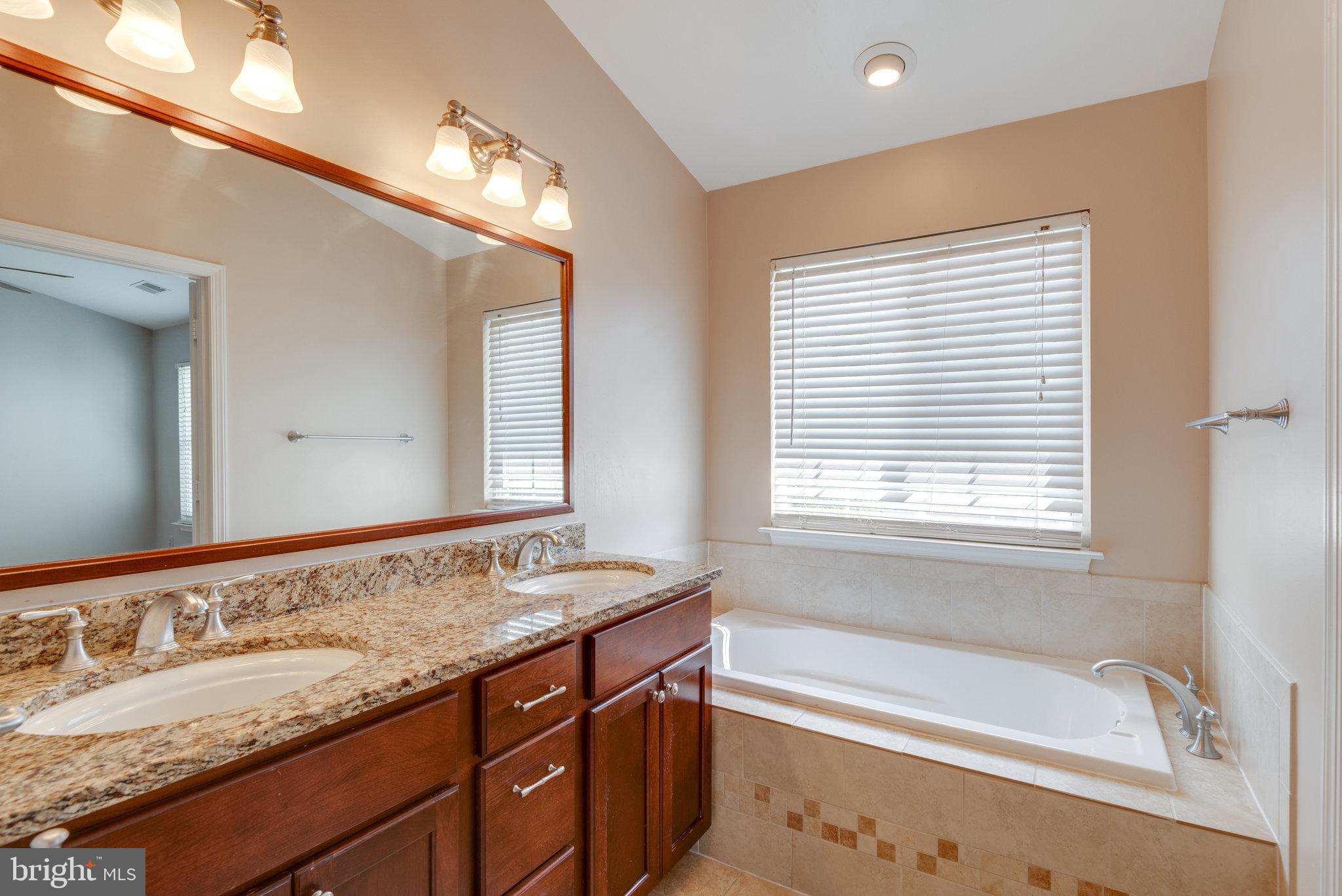 ENGLEWOOD MEWS - Residential