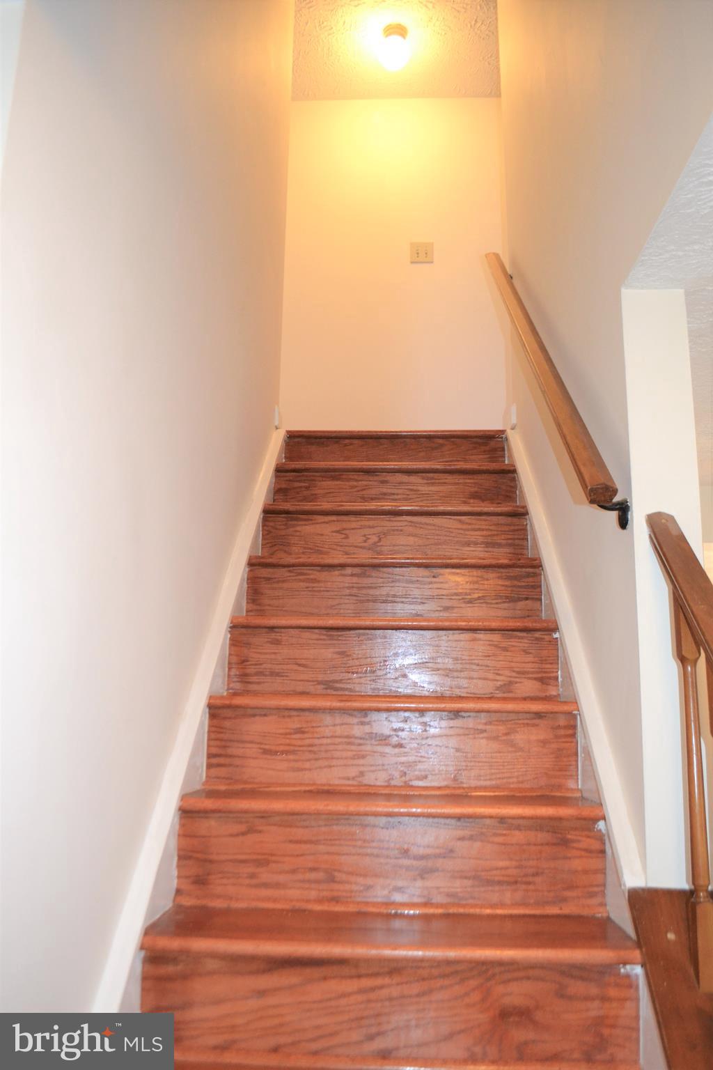 BONNIEMILL ACRES - Residential Lease