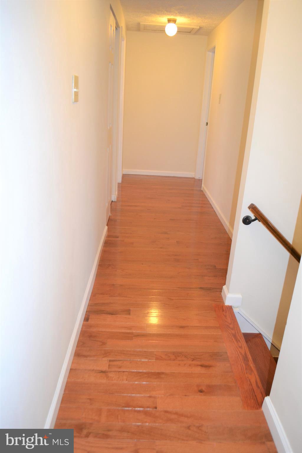 BONNIEMILL ACRES - Residential Lease