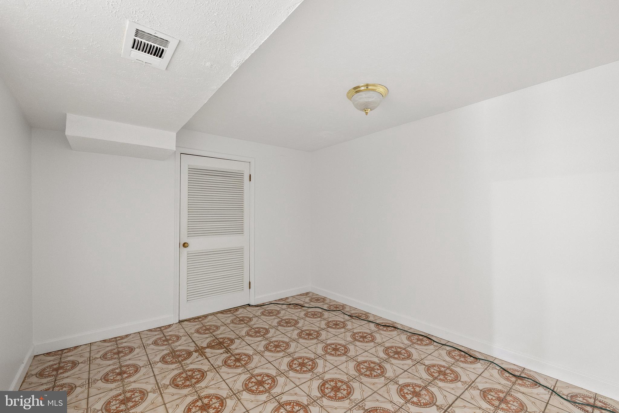 GUM SPRINGS FARM - Residential