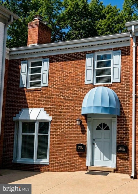 Photo of 8216 Old Courthouse Road #11, VIENNA, VA 22182 (MLS # VAFX2347038)