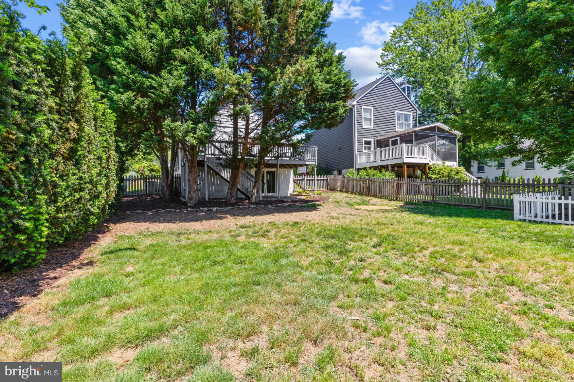 PARKWOOD - Residential