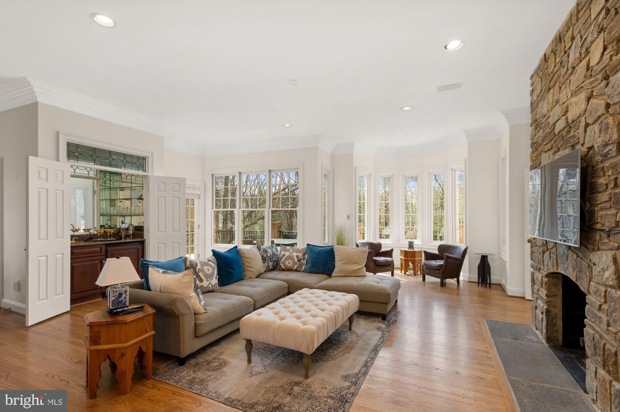 AVENEL - Residential