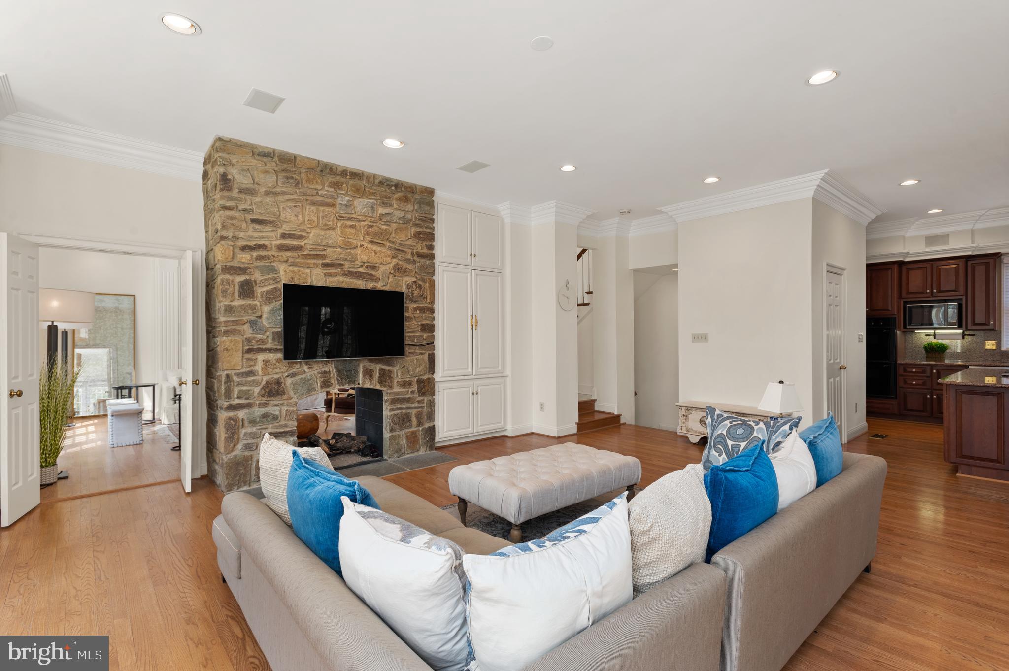 AVENEL - Residential