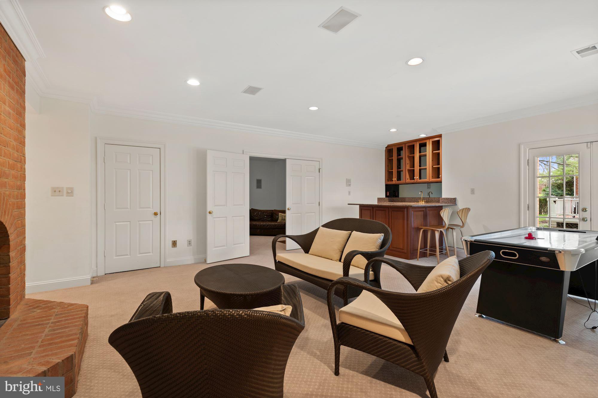 AVENEL - Residential