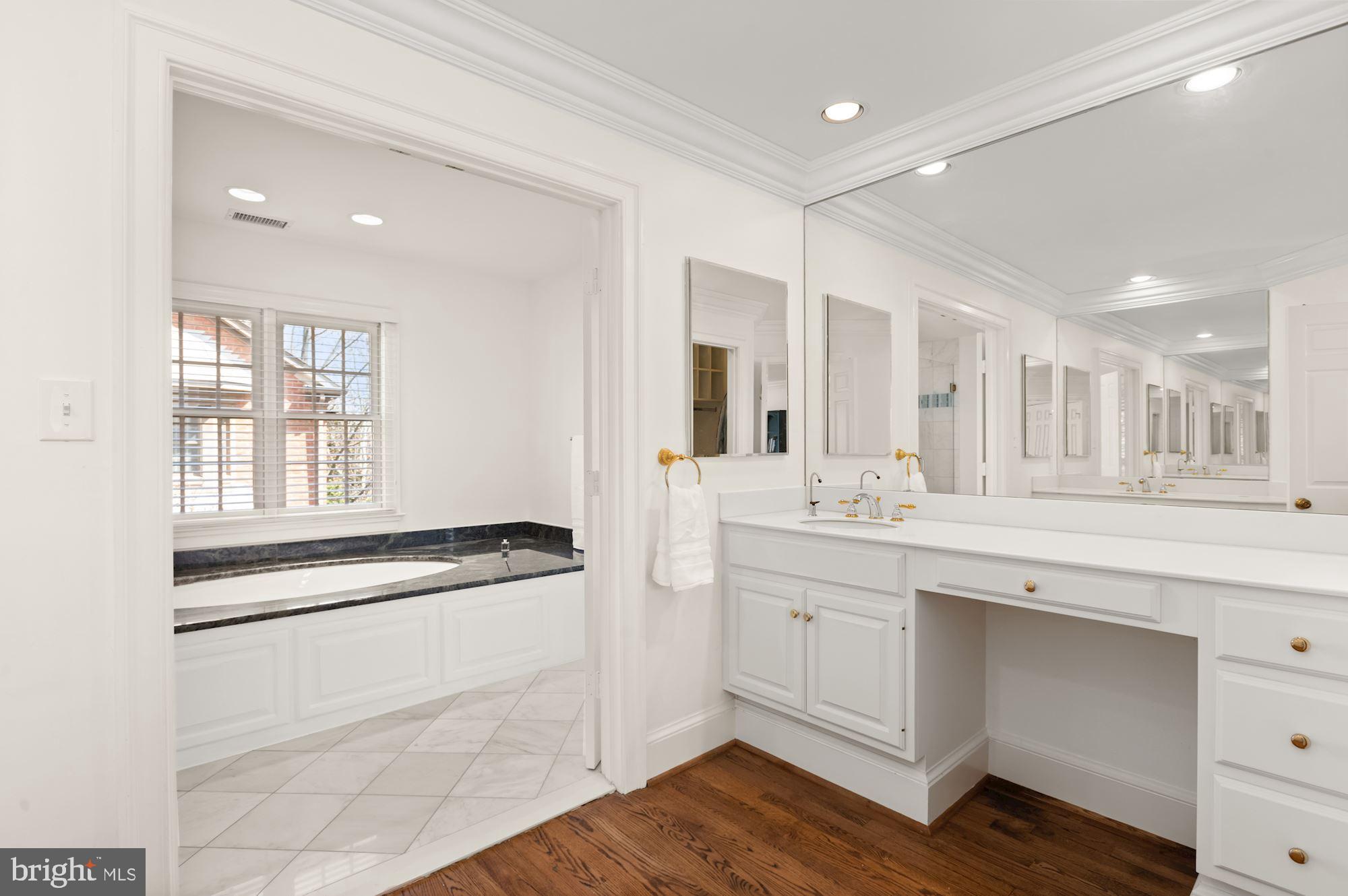 AVENEL - Residential