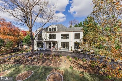 5125 UPTON STREET NW WASHINGTON DC 20016