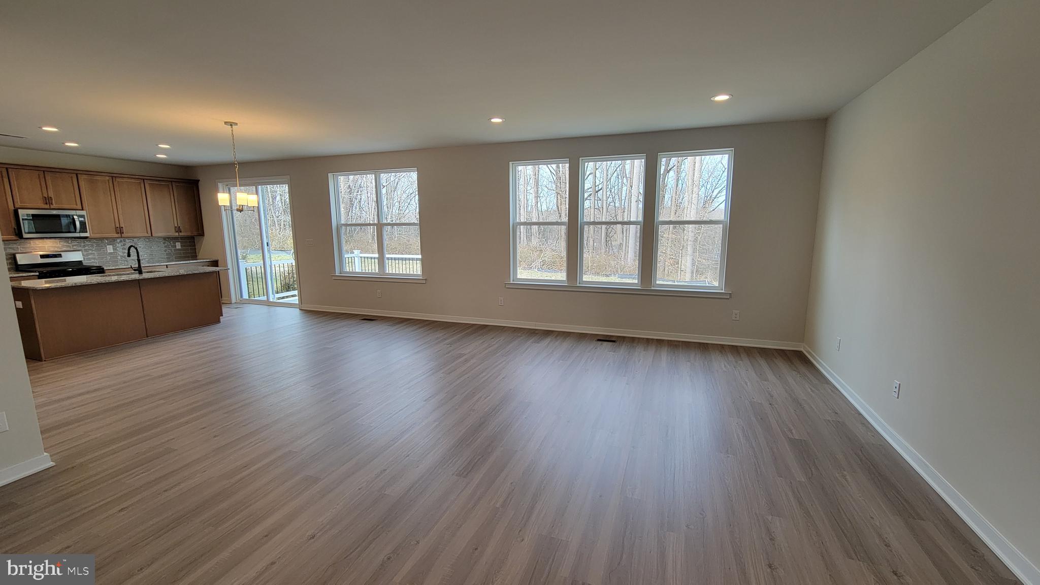 BRIGHTON VILLAGE - Residential