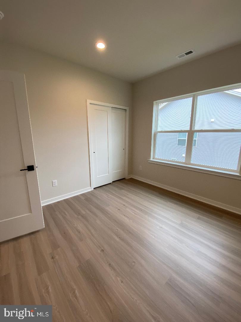 BRIGHTON VILLAGE - Residential