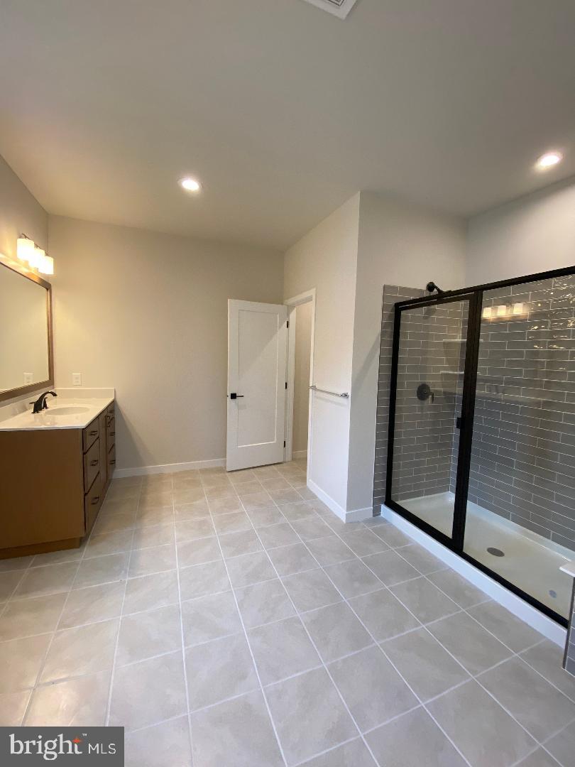 BRIGHTON VILLAGE - Residential