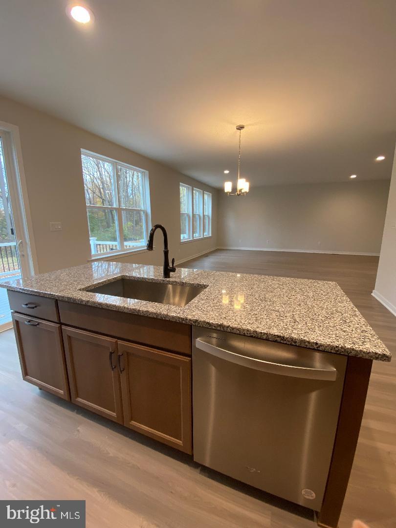 BRIGHTON VILLAGE - Residential