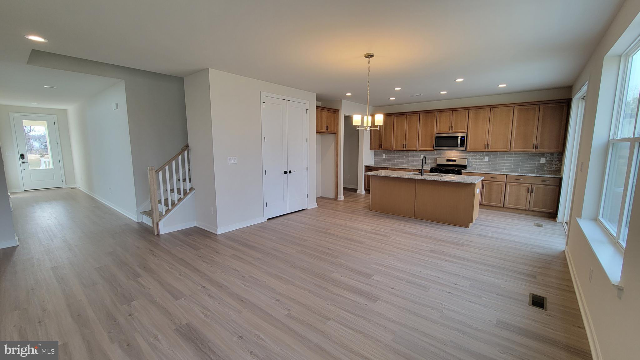 BRIGHTON VILLAGE - Residential