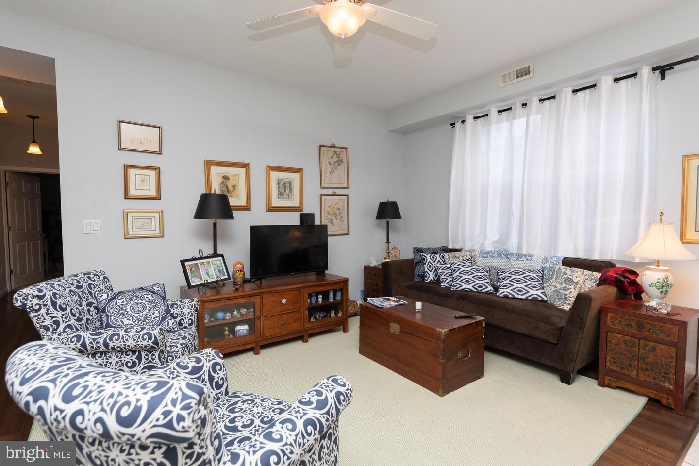 CHESTNUT HILL - Residential Lease