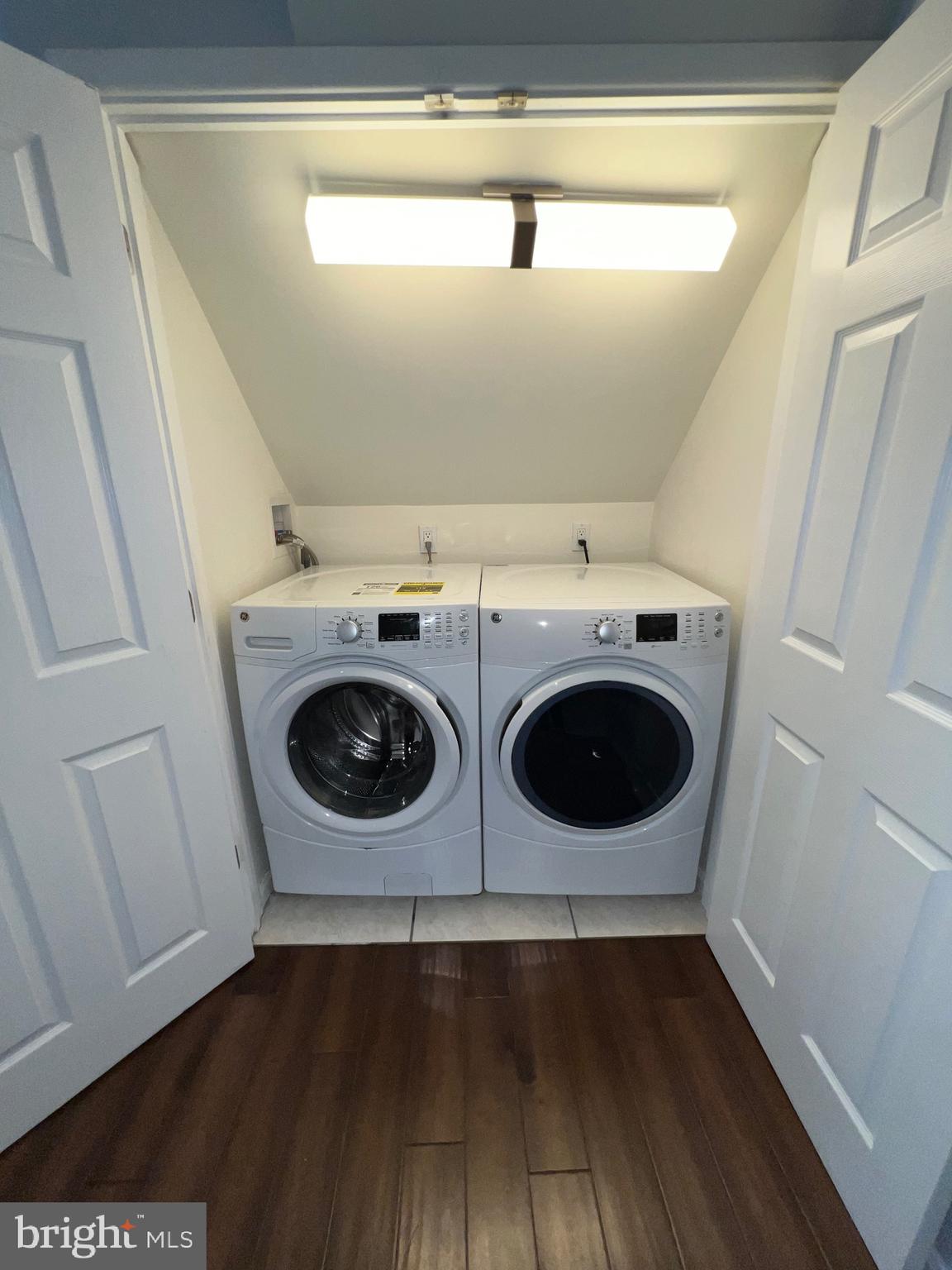 CHESTNUT HILL - Residential Lease