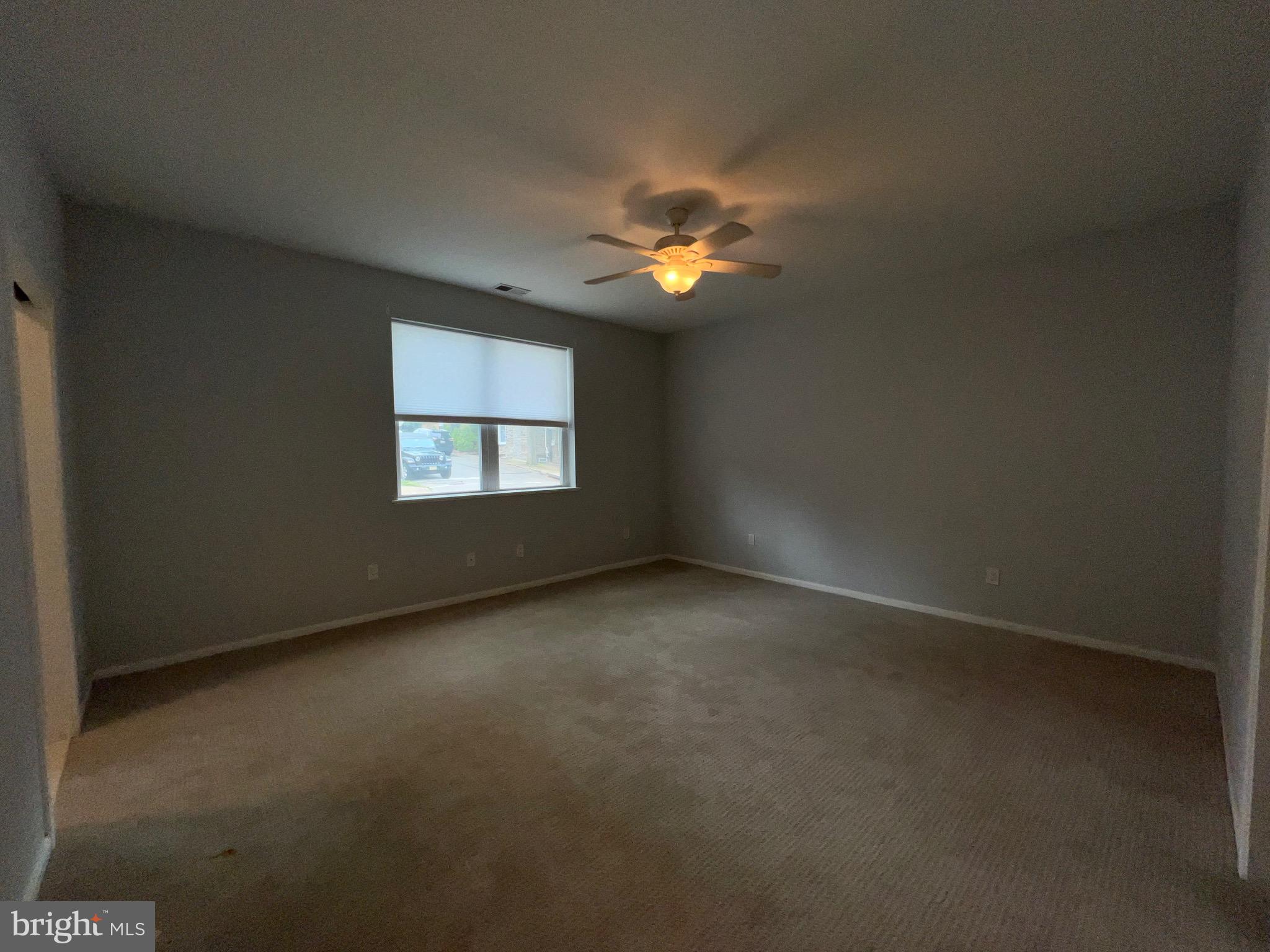 CHESTNUT HILL - Residential Lease