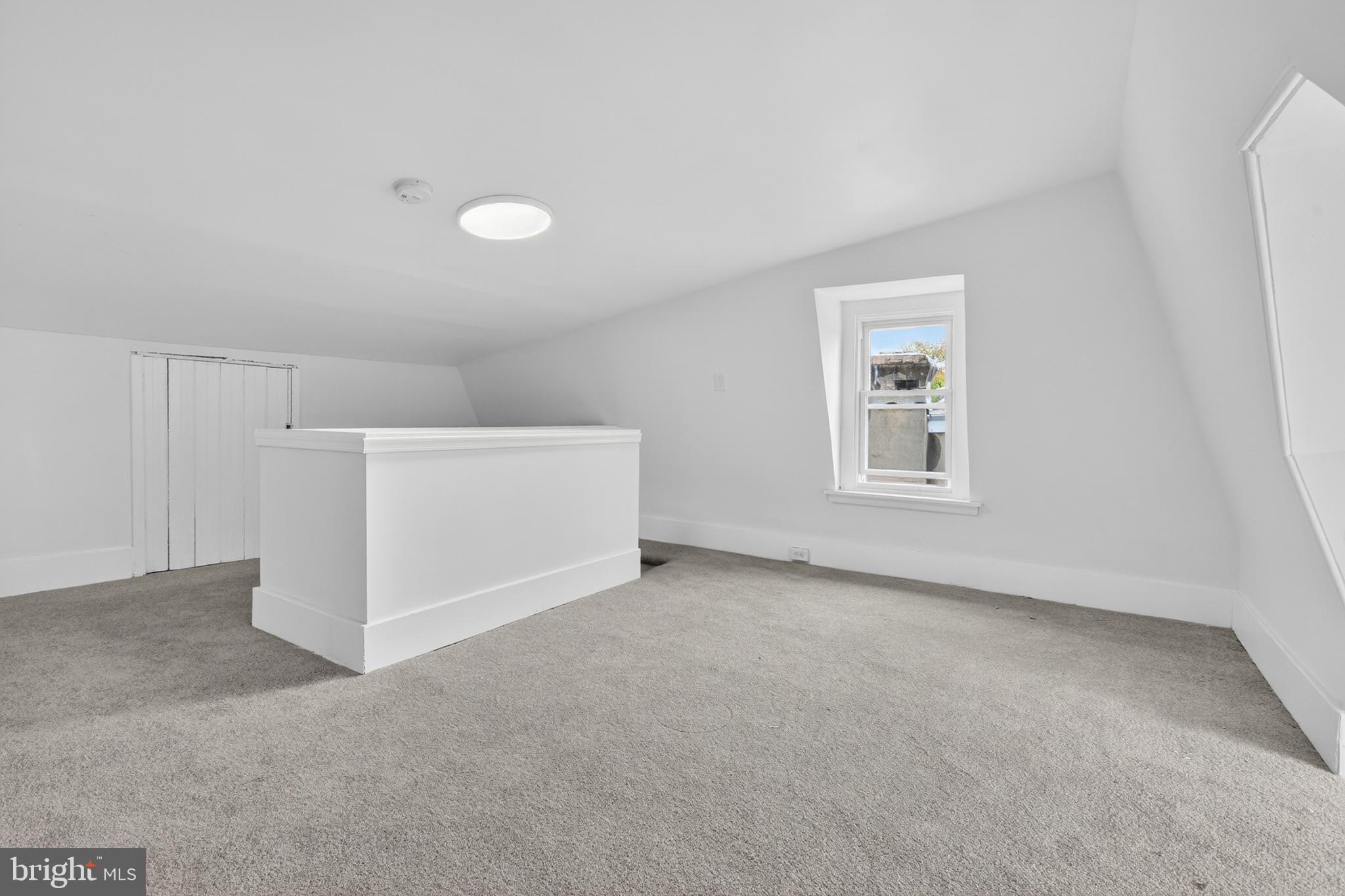 NORRISTOWN - Residential