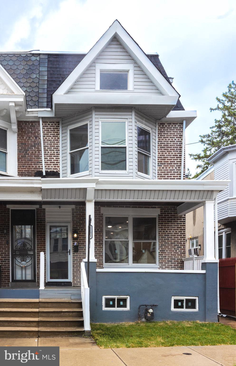 NORRISTOWN - Residential