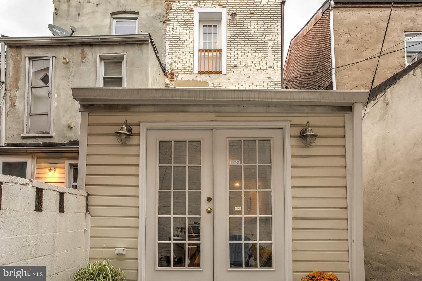 FELLS POINT HISTORIC DISTRICT - Residential Lease