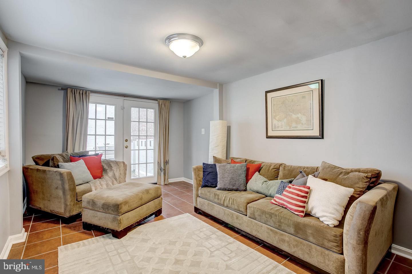 FELLS POINT HISTORIC DISTRICT - Residential Lease